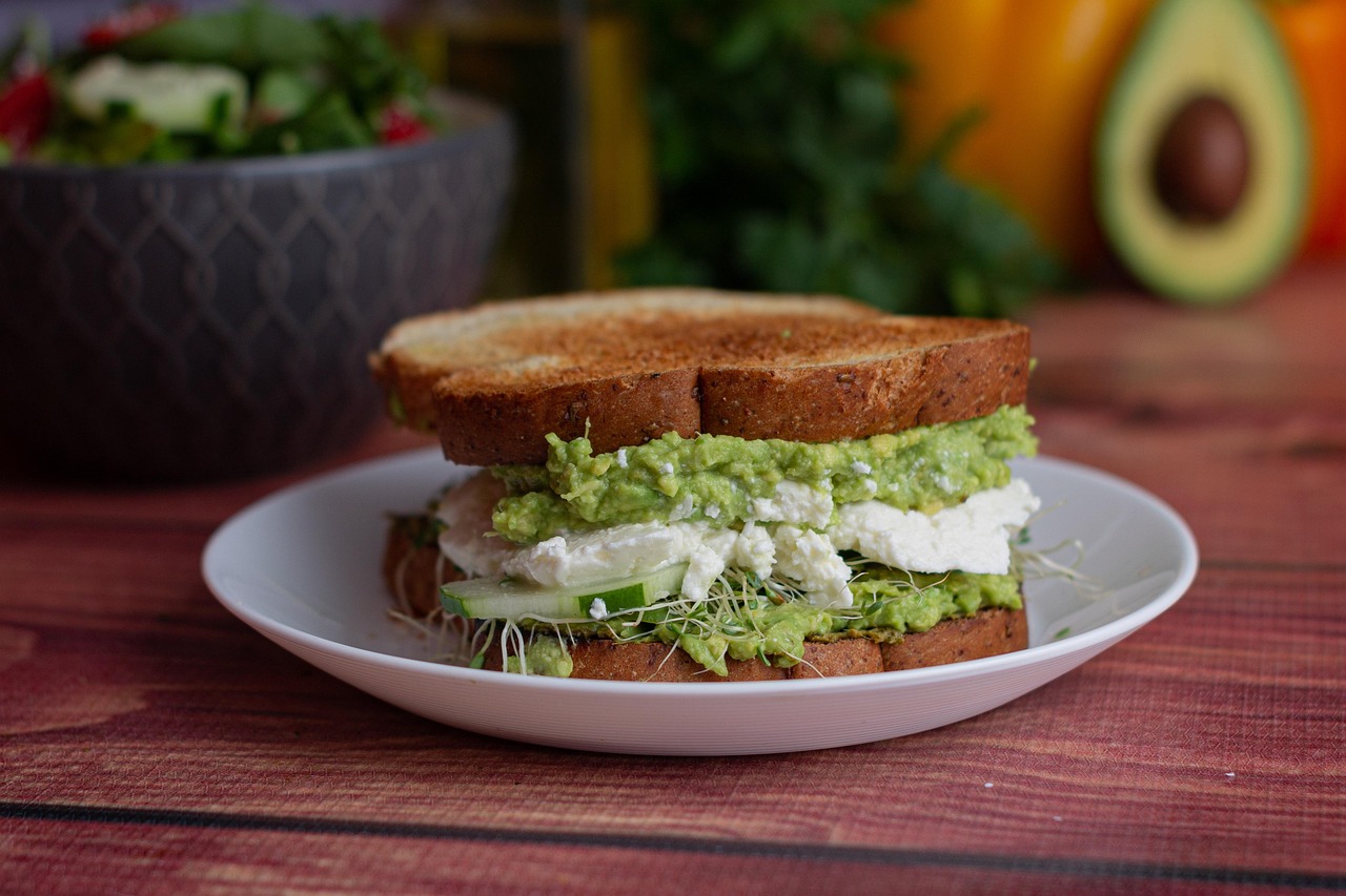 Can Chickens Eat Cucumbers? Safe Summer Feeding Guide